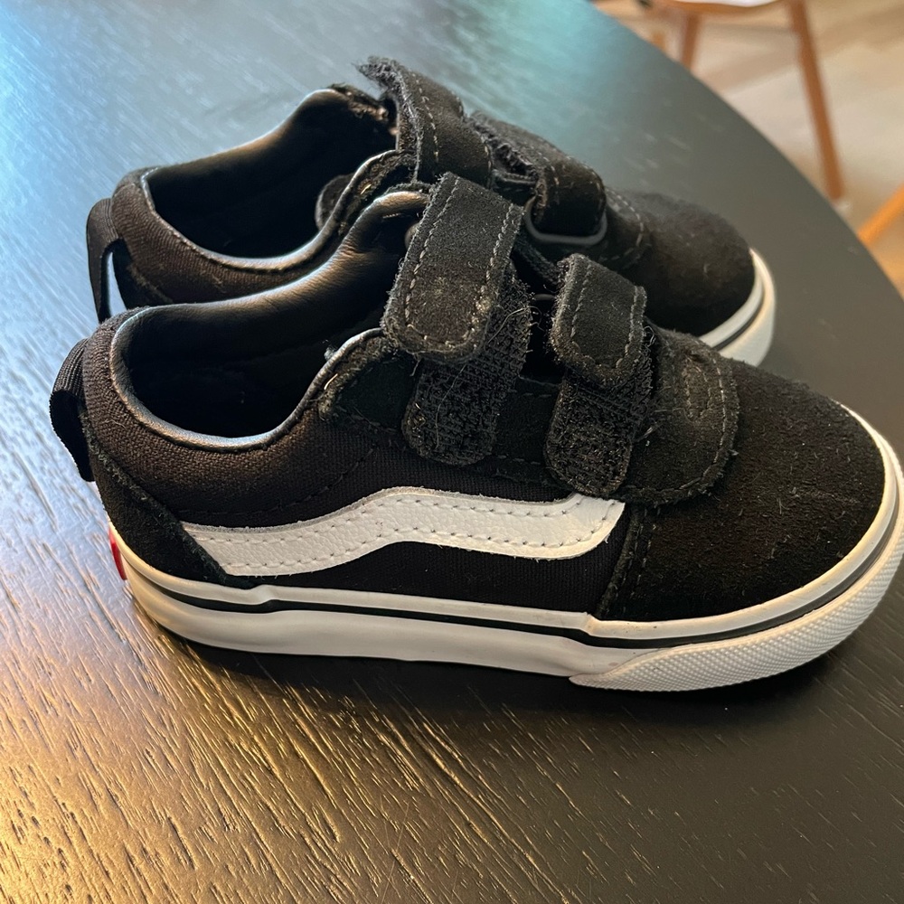 Toddler Old Skool Size 6 Vans